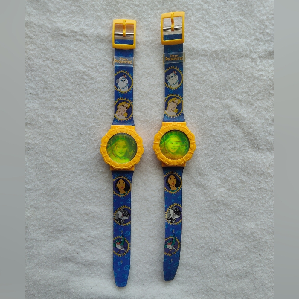RARE 2x Pocahontas Vintage Disney Flip Top Digital Kids Watch UNTESTED